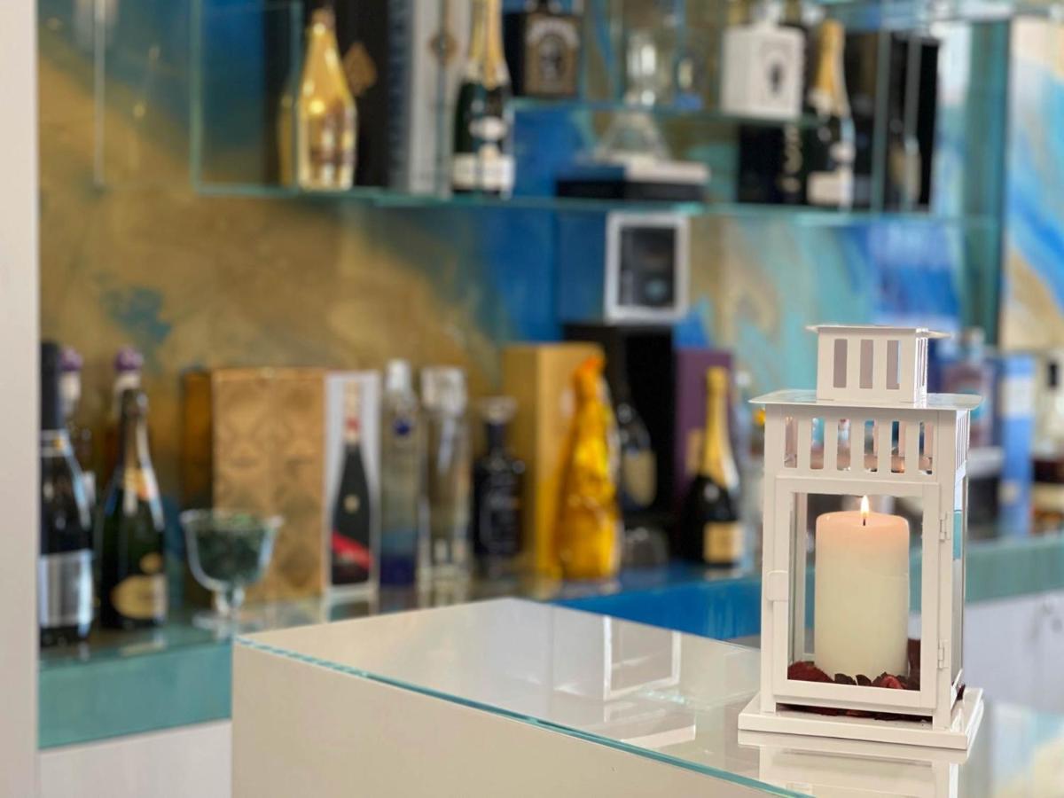 Tribus Boutique Hotel トッレ・アンヌンツィアータ エクステリア 写真